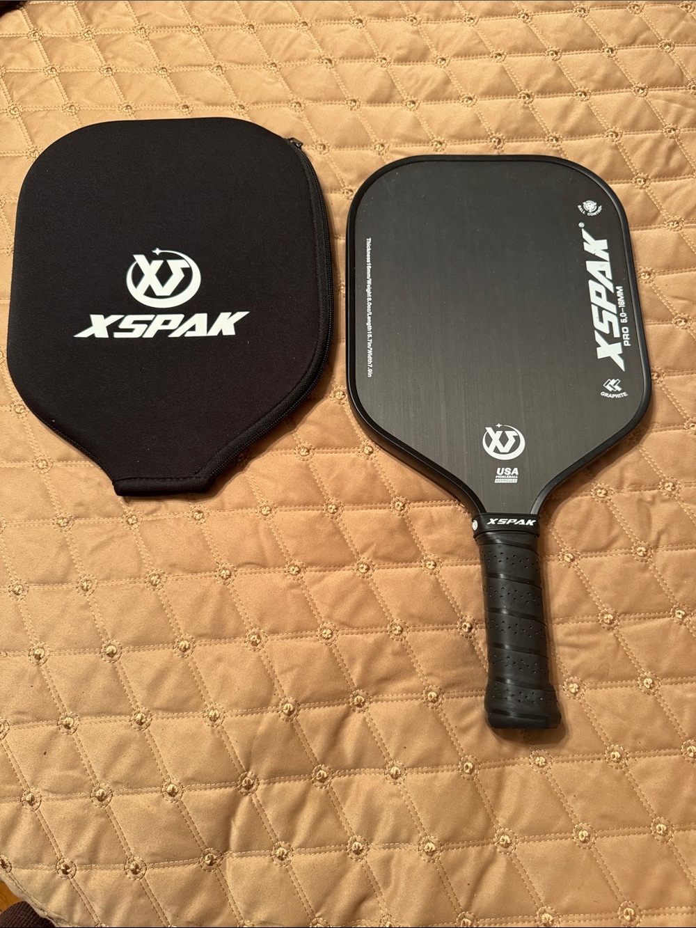 XSPAK Black Pickleball Paddle with Protective Cover